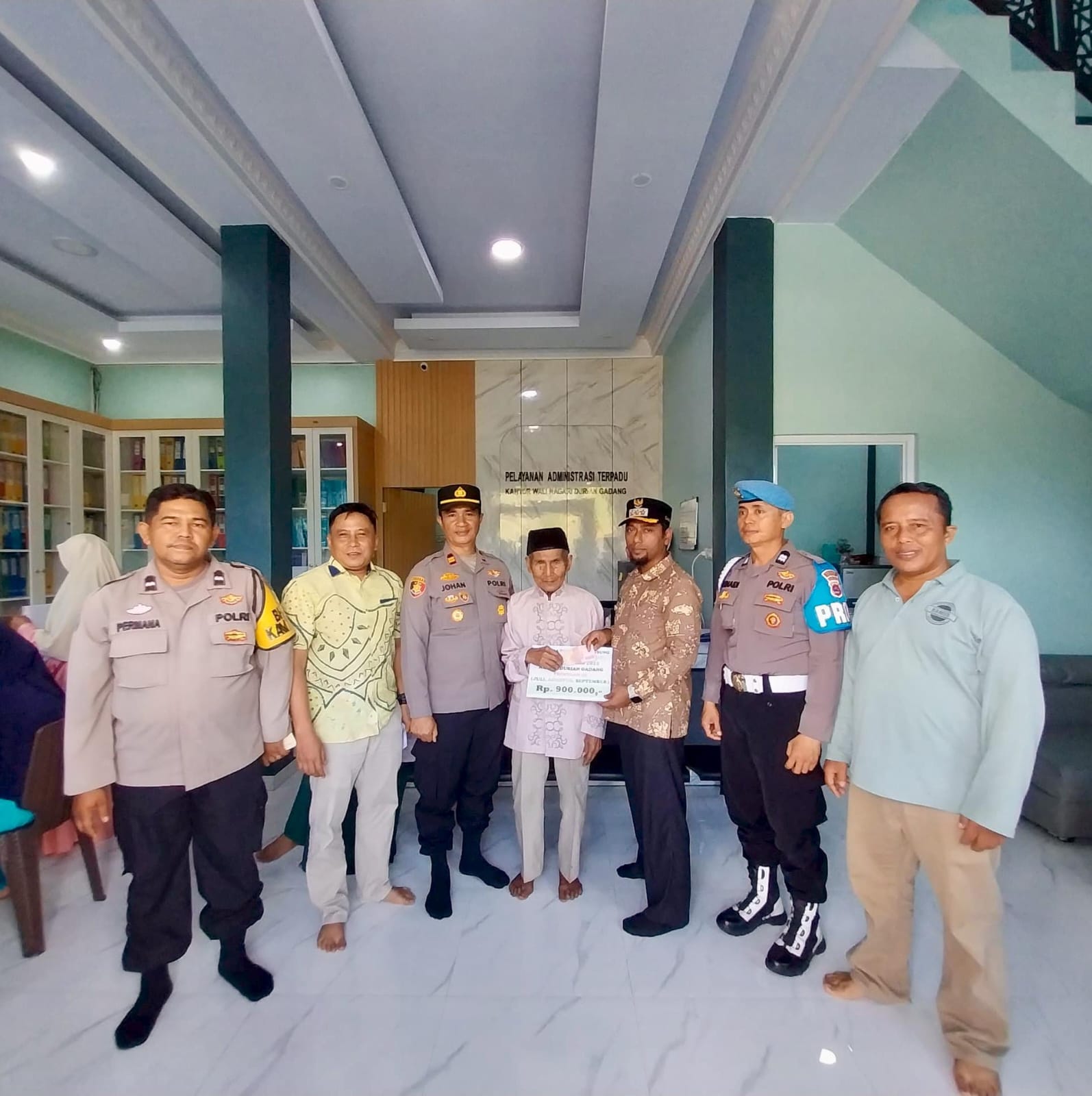 pemerintah-nagari-durian-gadang-salurkan-blt-dd-triwulan-iii-tahun-2025